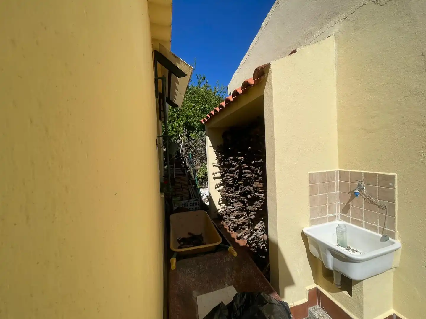 Exterior view of Houses for sale in Chiclana de la Frontera  with Private garden, Swimming Pool and Furnished