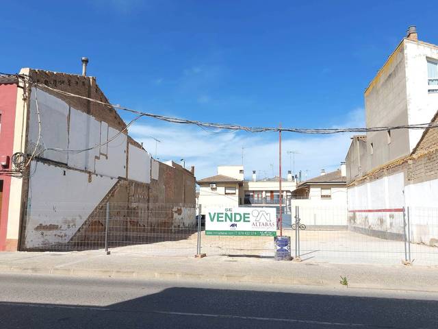 Terreno residencial en Venta en Calle Almacellas, 27 en Binéfar