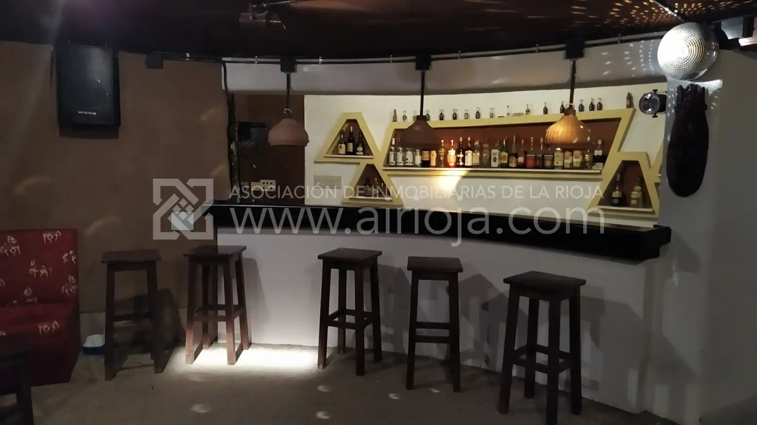 Casa o chalet en venta en Nalda con Calefacción, Terraza y Piscina