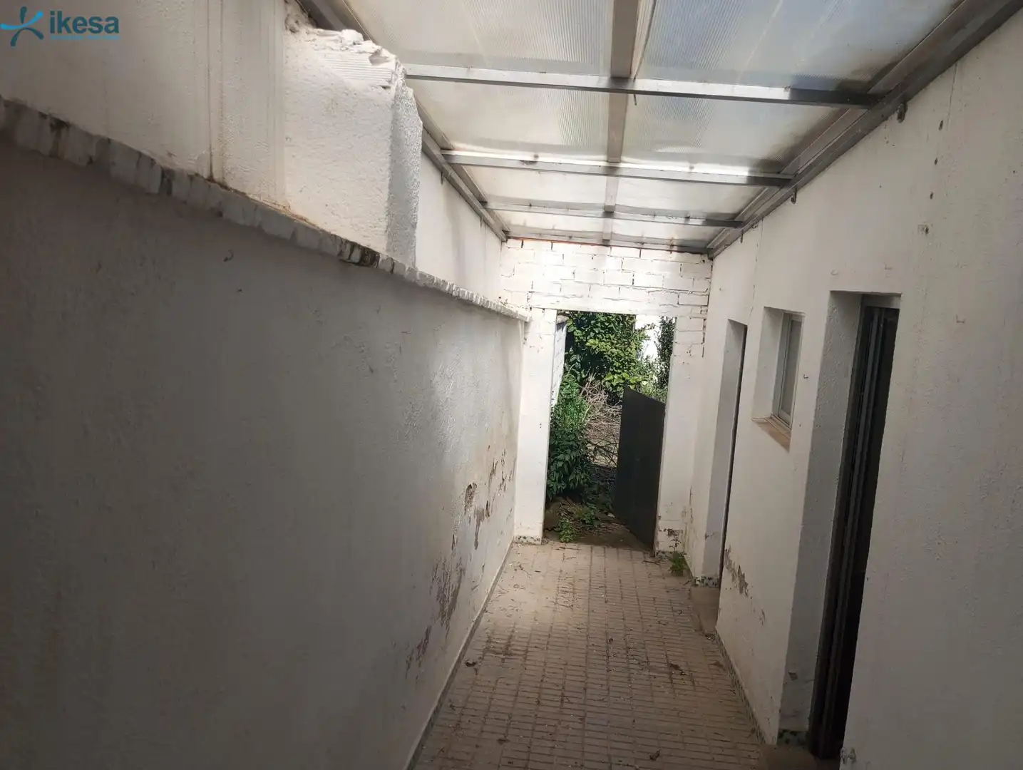 Casa adosada en venta en Azuaga