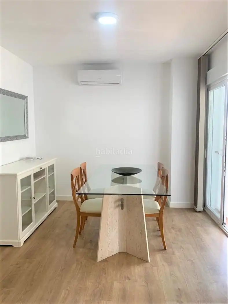 Wohnung mit Aufzug zum Verkauf in Calle Aladino 37