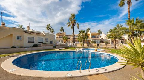 Foto 4 de Casa adosada en venda a Calle Niágara, Playa Flamenca, Orihuela