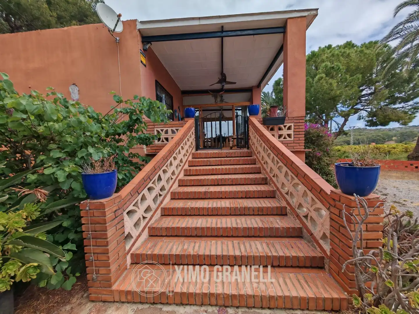 Country house zum Verkauf in Sagunto / Sagunt mit Klimaanlage, Heizung und Privatgarten