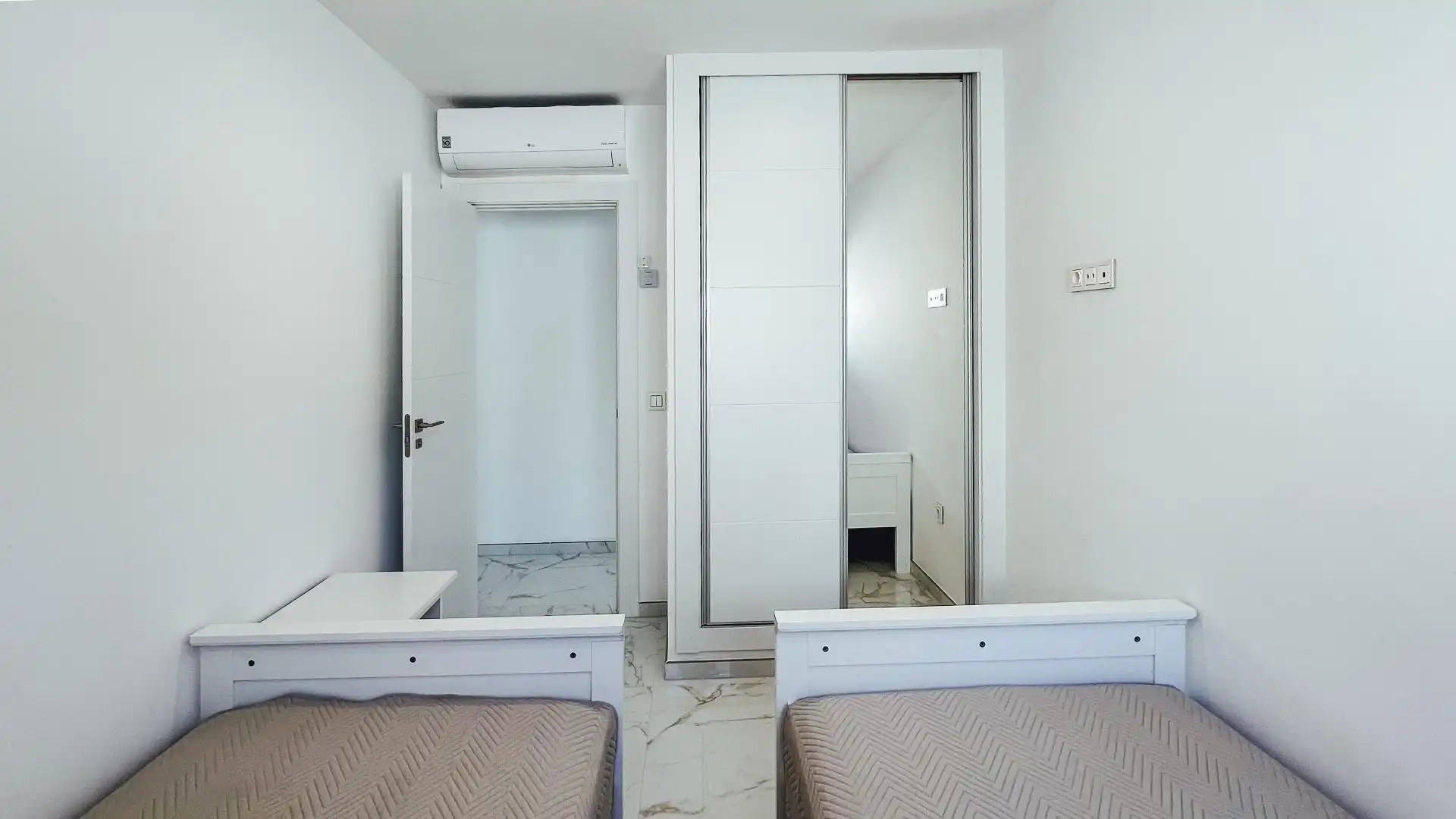 Casa a schiera con terrazza in vendita a Escandinavia - Cautivador, imagen 14
