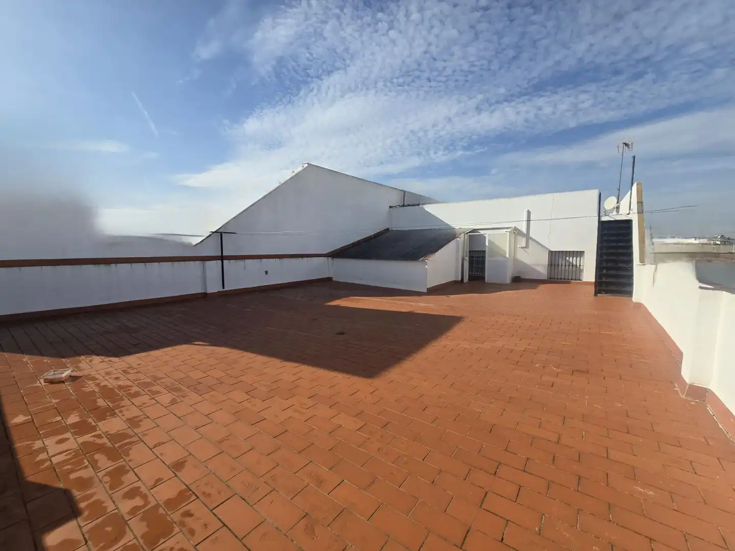 Vista exterior de Casa o chalet en venta en Alcalá de Guadaira con Aire acondicionado