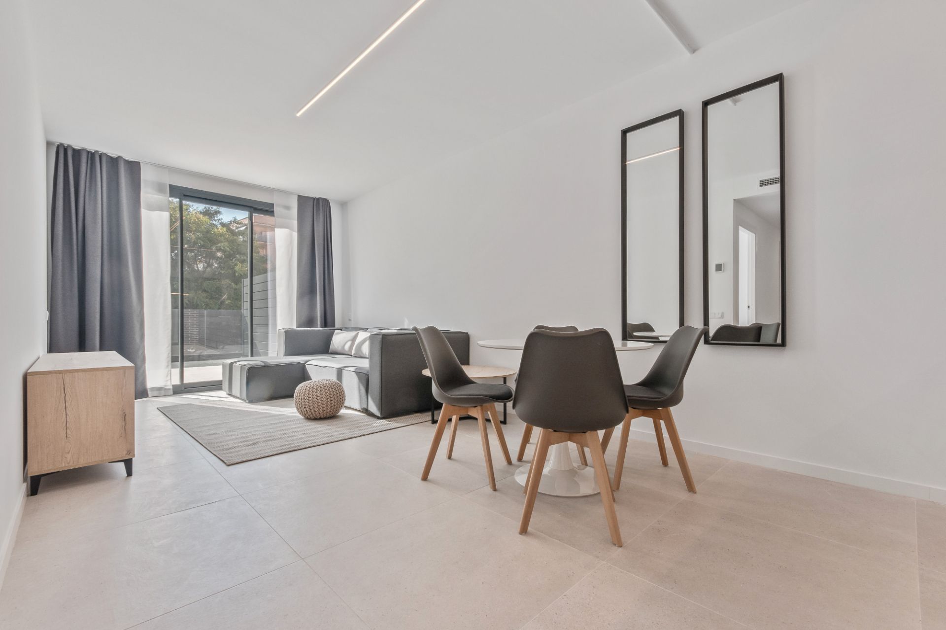 Living room of Flat to rent in  Barcelona Capital  with Terrace, Furnished and Oven