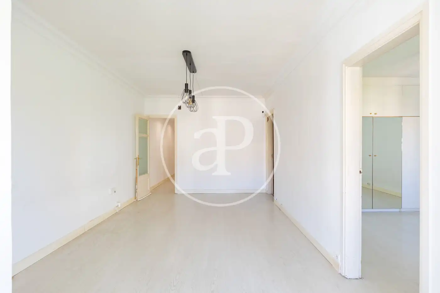 Living room of Flat for sale in Barcelona  with Air Conditioner and Heating