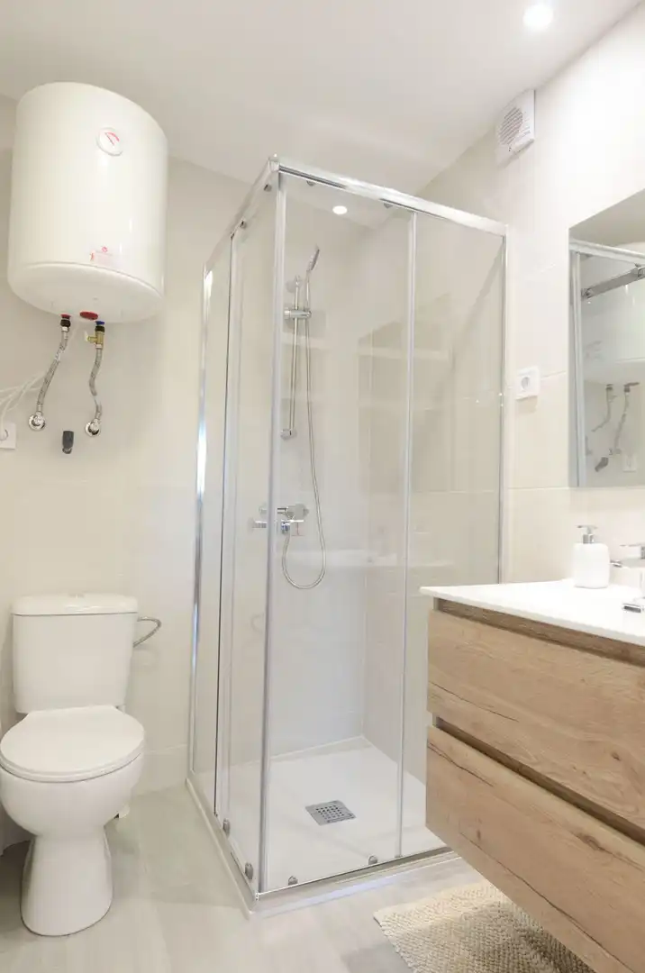 Bathroom of Apartments for rent in Villanueva de la Cañada  with Air Conditioner, Heating and Furnished