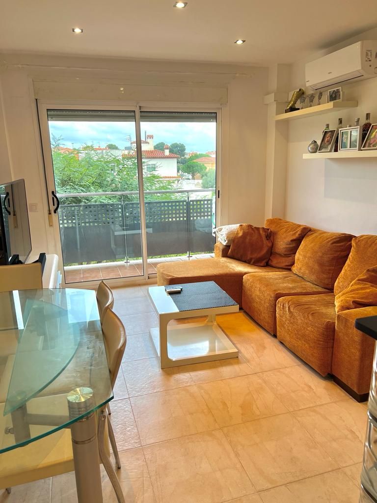Living room of Apartment for sale in Vandellòs i l'Hospitalet de l'Infant  with Air Conditioner, Heating and Furnished
