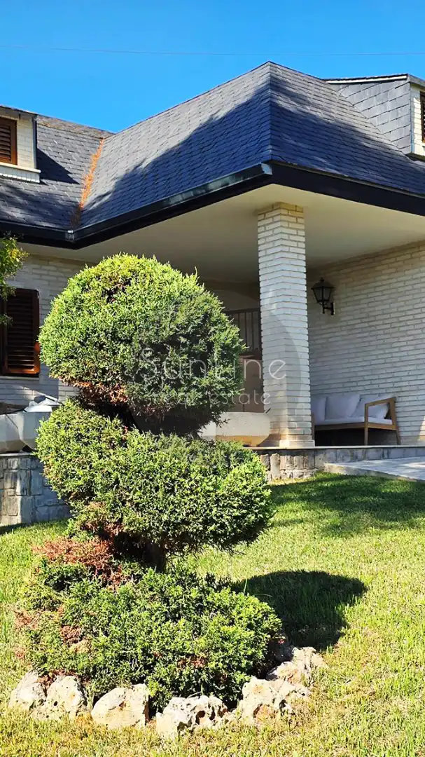 House with pool for sale in Carrer Font de la Carrasquera, imagen 23