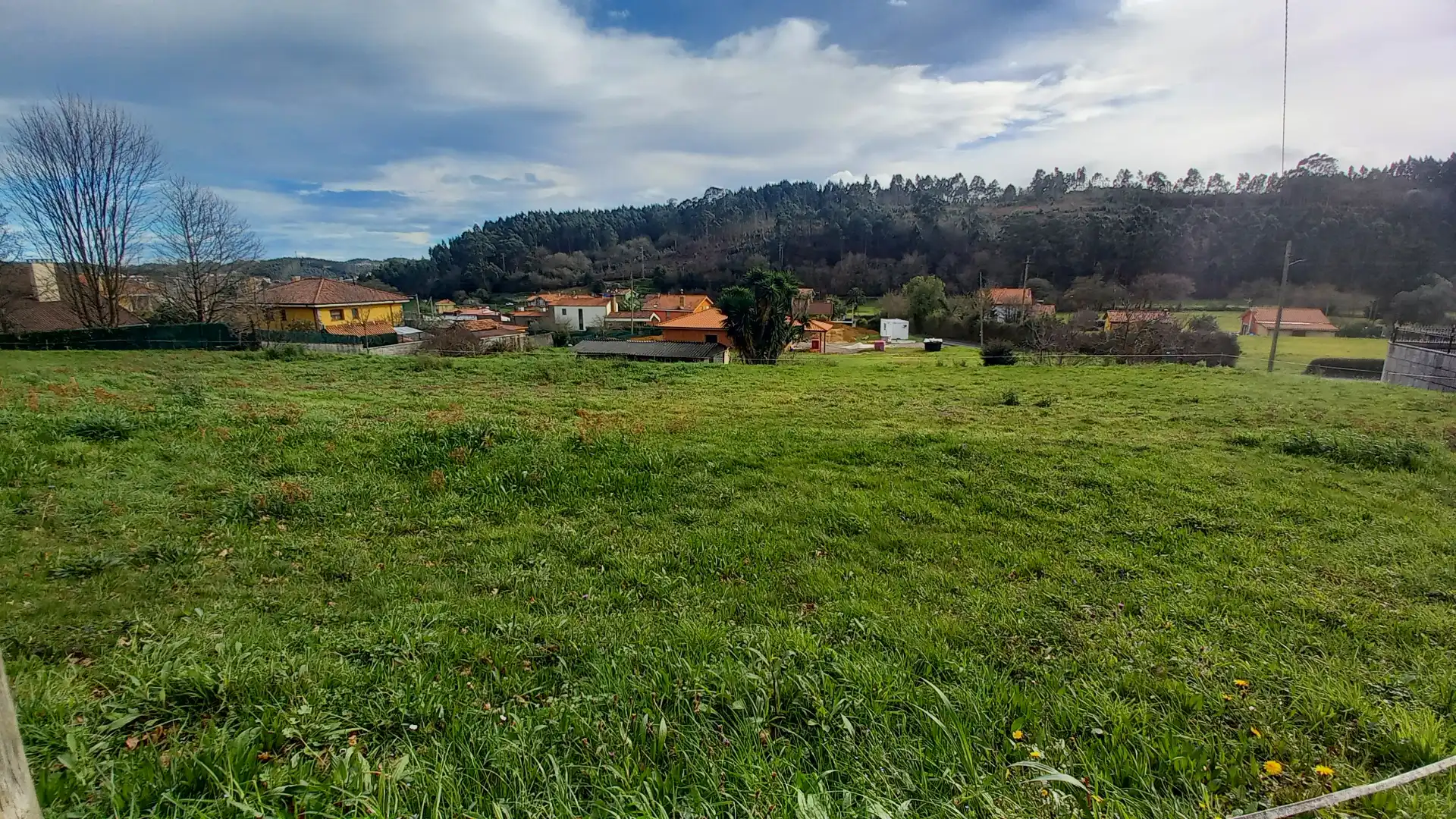 Land for sale in Castrillón