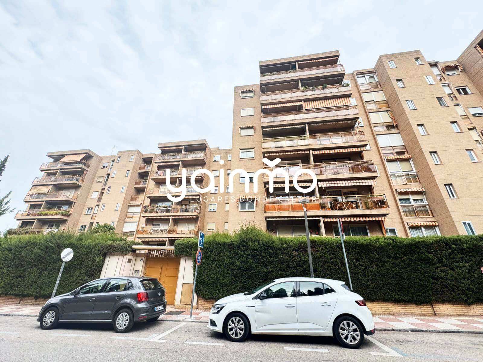 Exterior view of Flat for sale in  Jaén Capital  with Air Conditioner, Private garden and Terrace