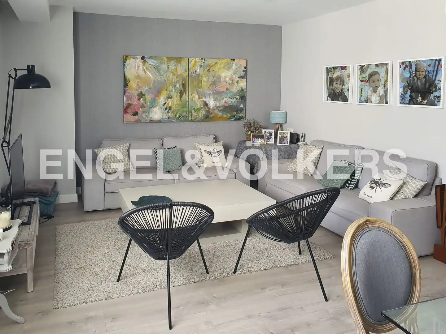 Living room of Flat for rent in  Madrid Capital  with Air Conditioner, Heating and Terrace