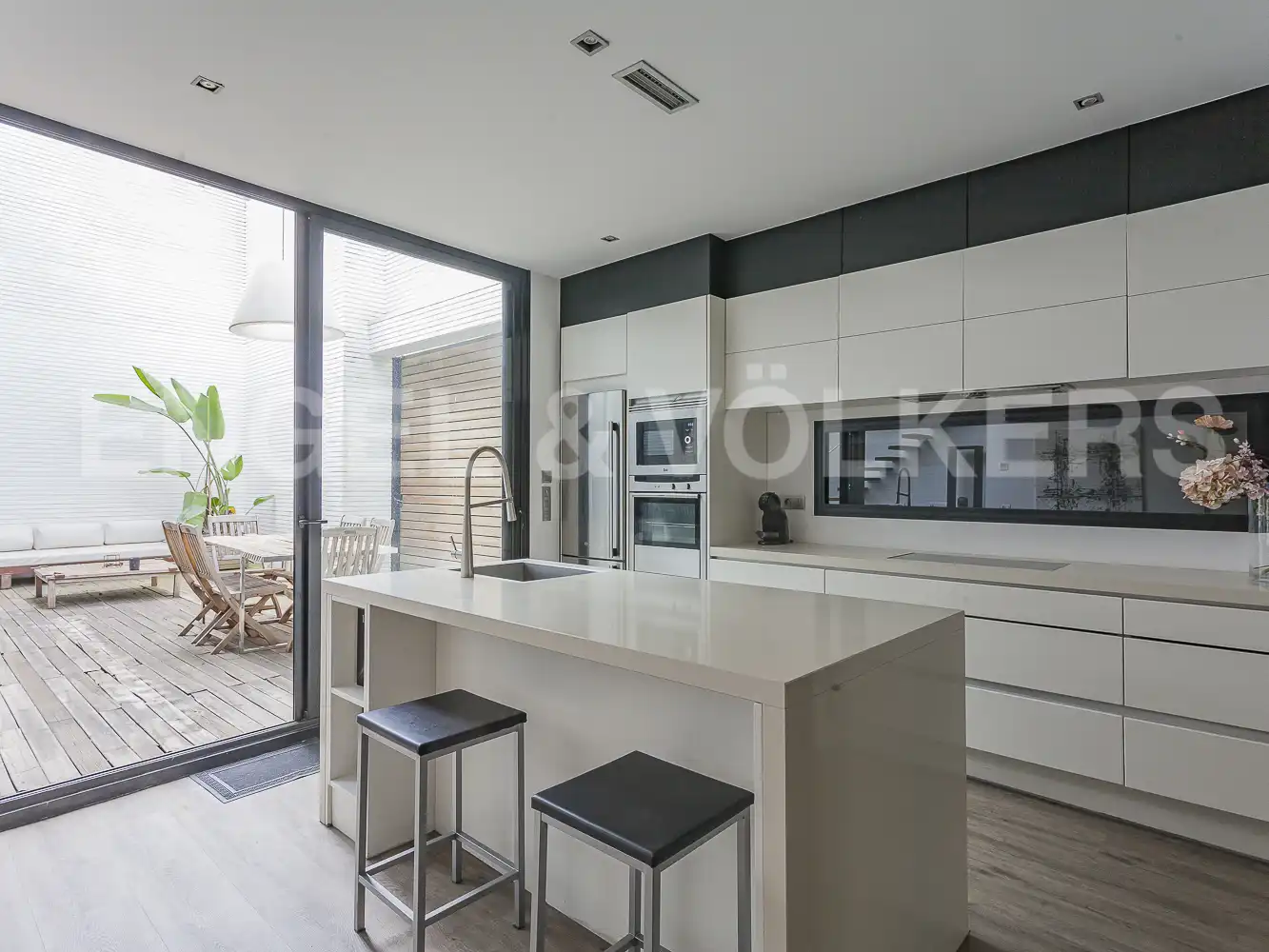Cocina de Loft en venta en Barcelona con Aire acondicionado, Calefacción y Jardín privado