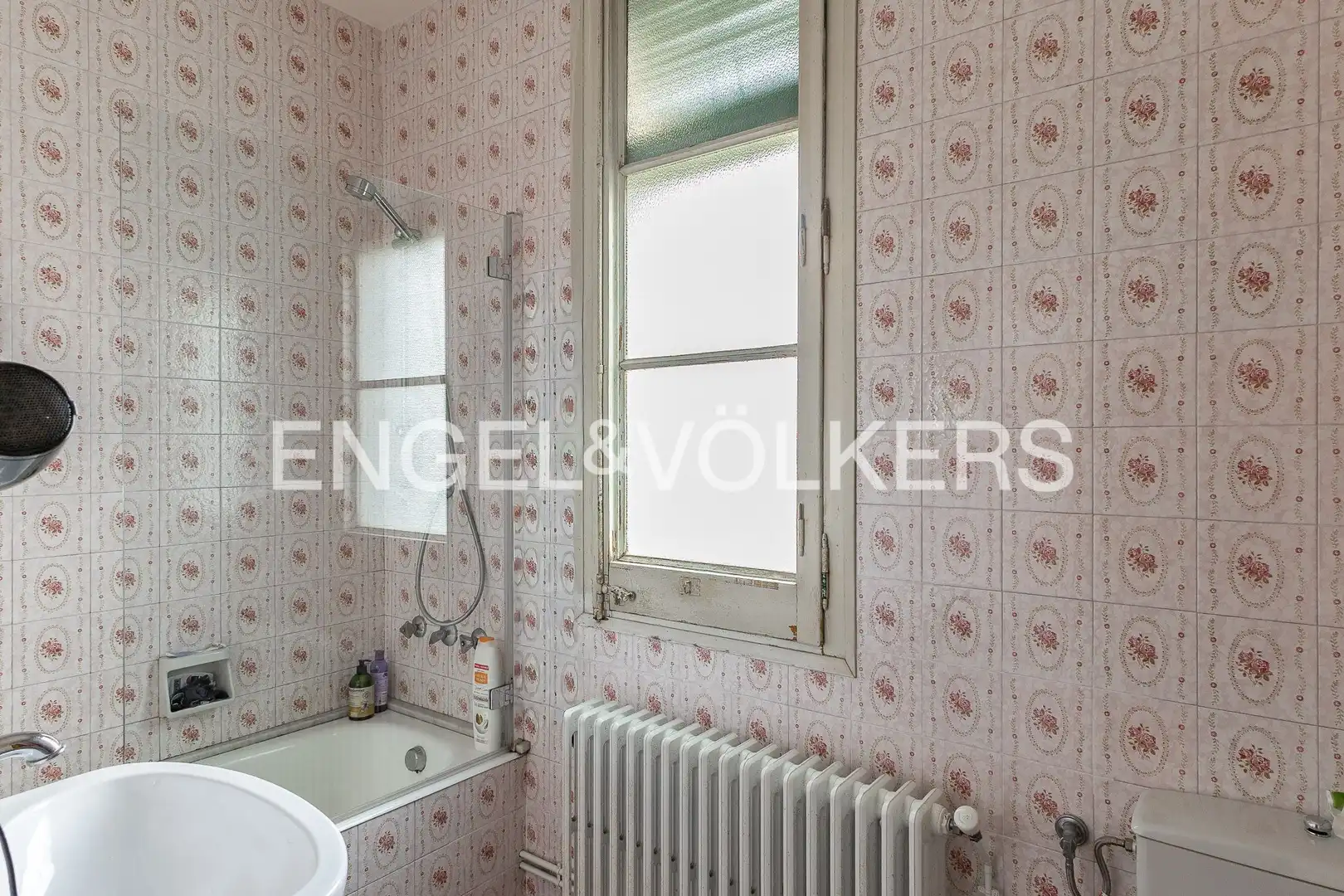 Baño de Casa adosada en venta en Sant Celoni con Calefacción, Jardín privado y Terraza