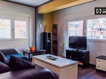 Flat with balcony to rent in Algirós