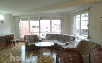 Living room of Flat for sale in Alicante / Alacant  with Terrace, Furnished and Balcony