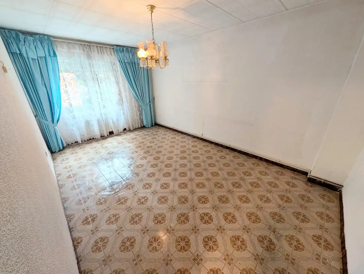 Sala d'estar de Pis en venda en Badalona amb Aire condicionat, Calefacció i Balcó