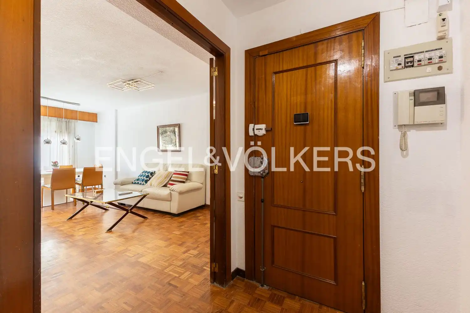 Piso de alquiler en Valencia con Aire acondicionado, Calefacción y Parquet