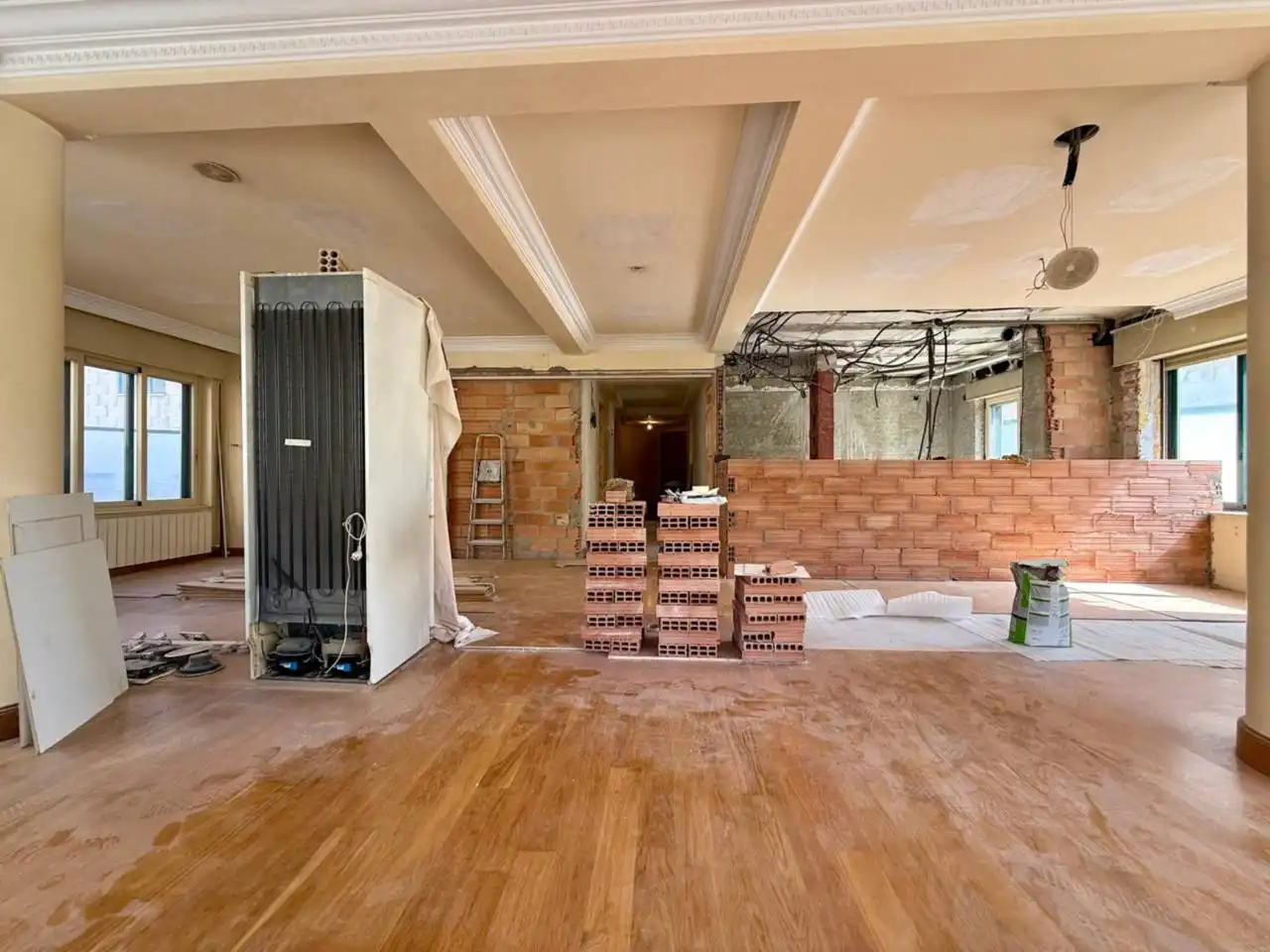 Piso en venta en Burgos con Calefacción, Parquet y Terraza