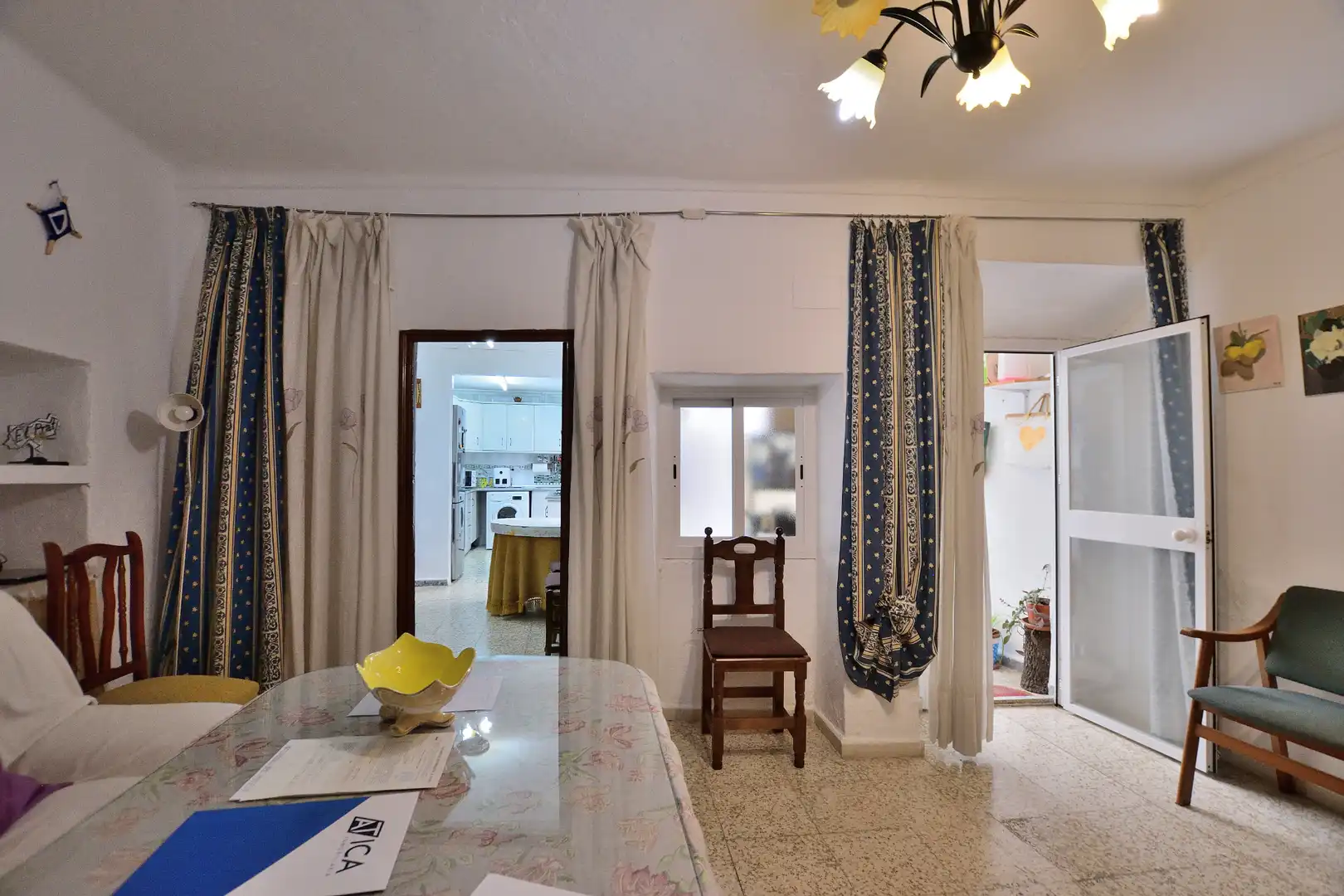 Piso en venta en Ronda con Terraza, Amueblado y Balcón