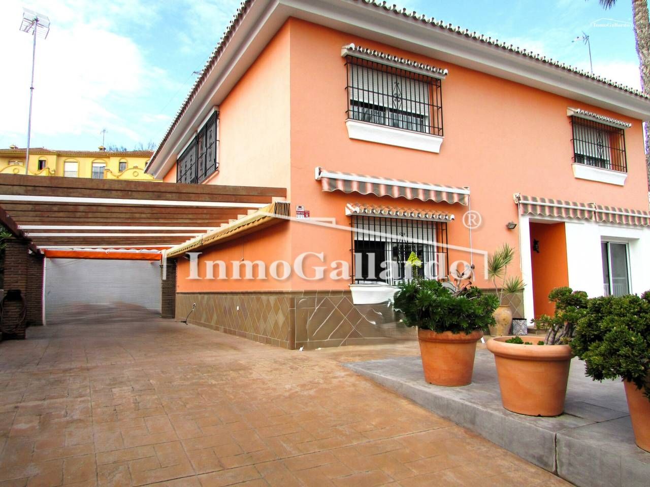 Exterior view of House or chalet for sale in Rincón de la Victoria  with Air Conditioner, Heating and Private garden