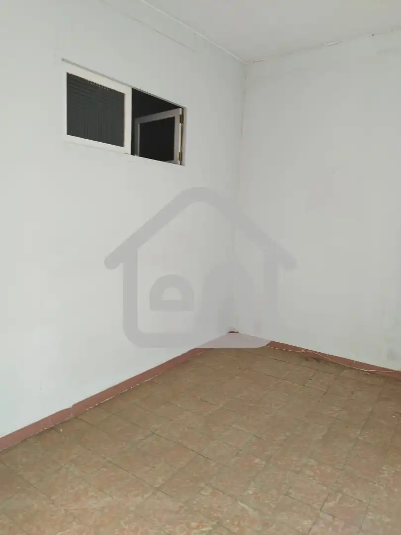 Piso en venta en Requena con Balcón
