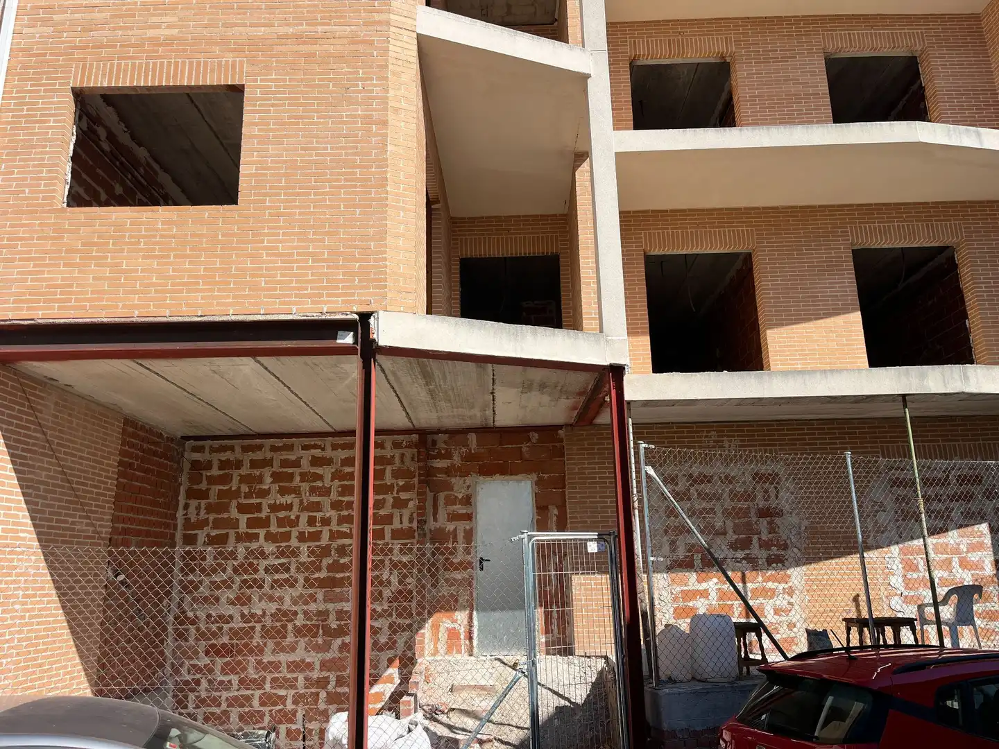 Exterior view of Buildings for sale in El Tiemblo 