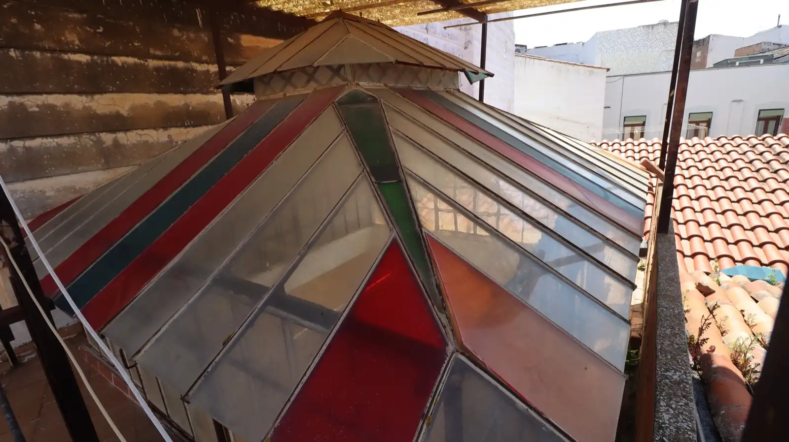 Vista exterior de Edificio en venta en Badajoz