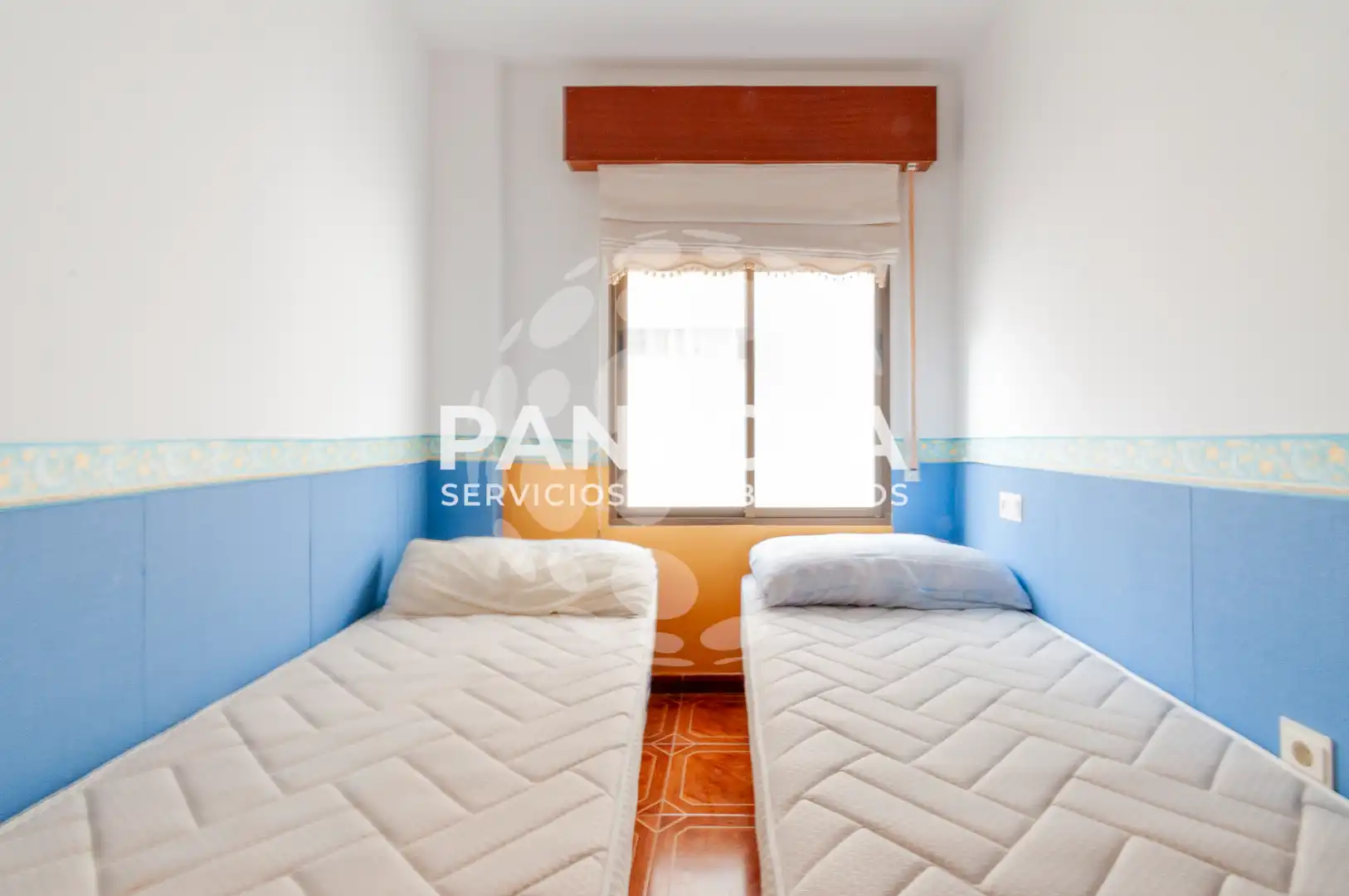 Habitación de Casa o chalet en venta en Albuñol con Terraza, Amueblado y Microondas