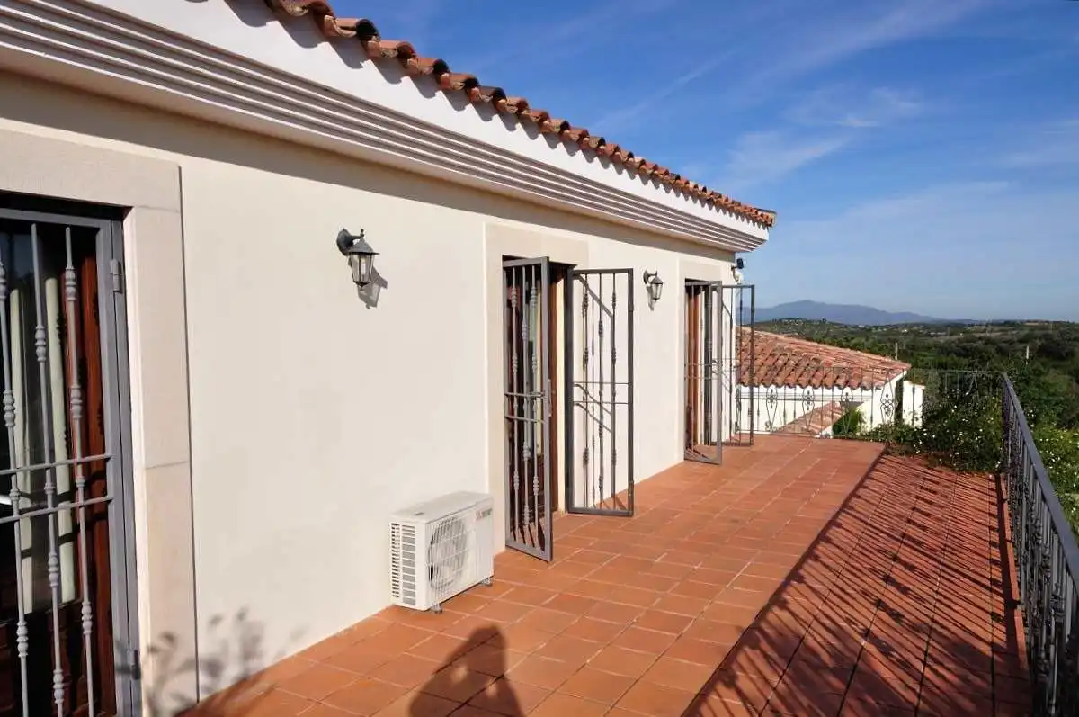 Terrassa de Casa o xalet en venda en Cervera del Maestre amb Aire condicionat, Calefacció i Jardí privat