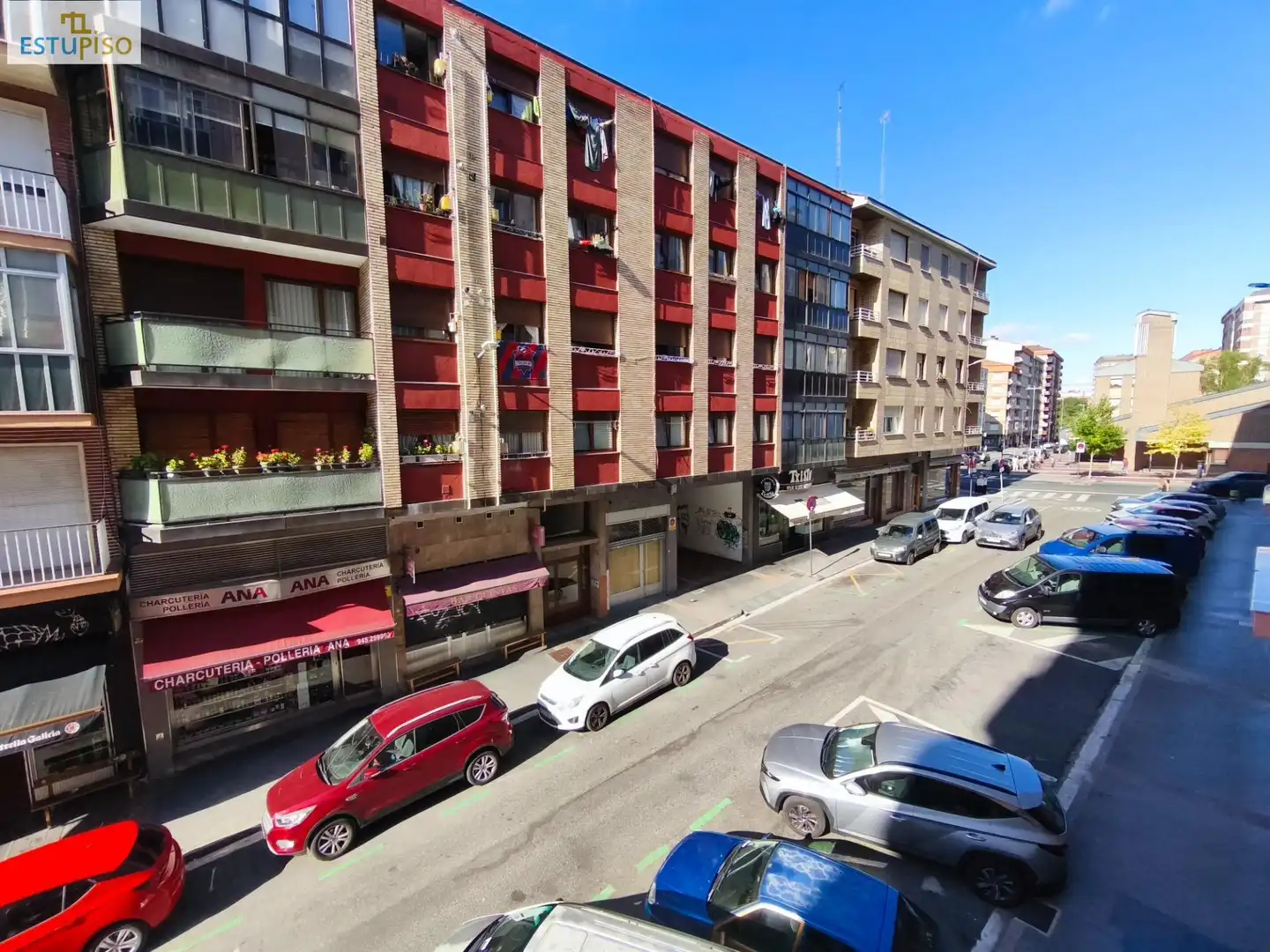 Vista exterior de Piso en venta en Vitoria - Gasteiz con Calefacción, Parquet y Terraza