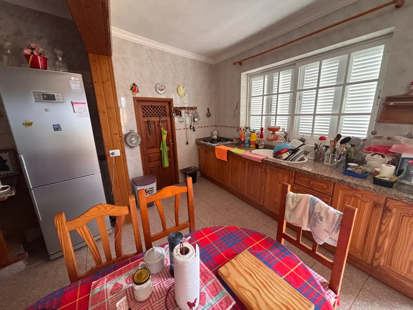 Cuina de Casa o xalet en venda en Icod de los Vinos amb Jardí privat, Terrassa i Traster