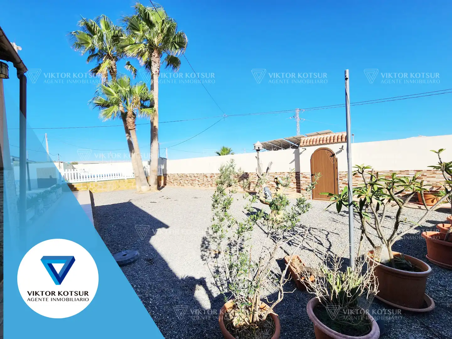 Vista exterior de Finca rústica en venta en Roquetas de Mar con Jardín privado, Terraza y Piscina