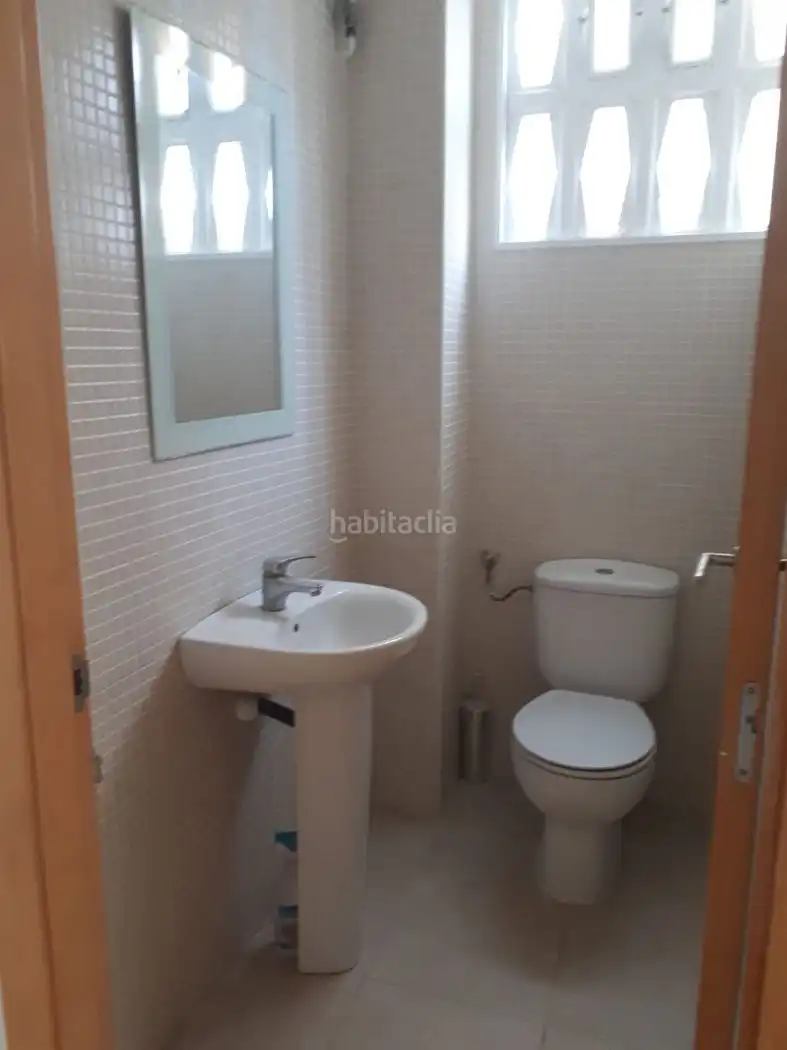 Bajo en venta en Carrer del Besòs 4, imagen 8