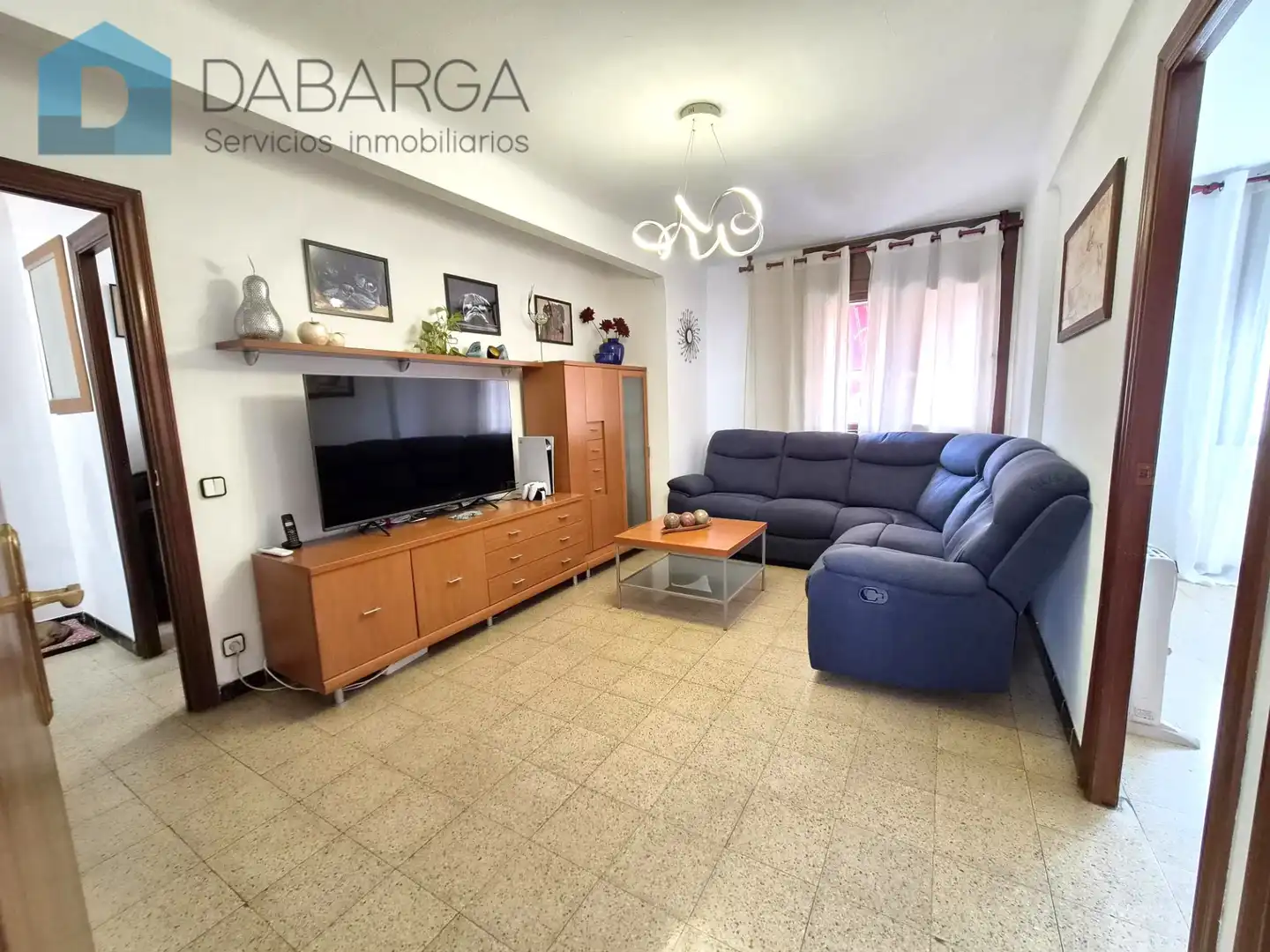 Living room of Flat for sale in Ripollet  with Air Conditioner, Parquet flooring and Oven