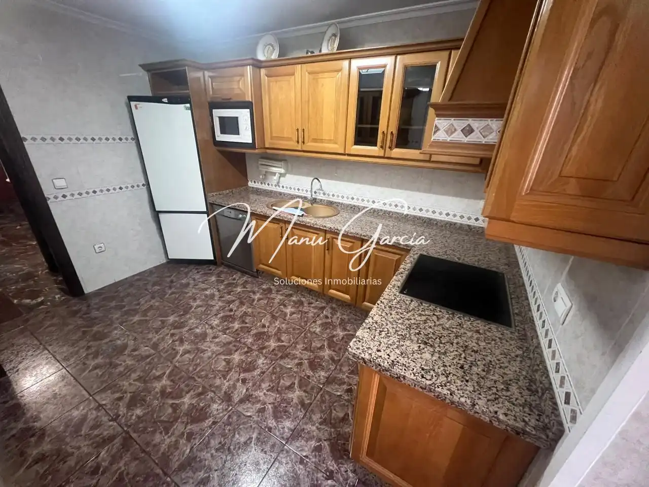 Adossat amb terrassa en venda a Calle Pedro de Mena Gutiérrez, imagen 11