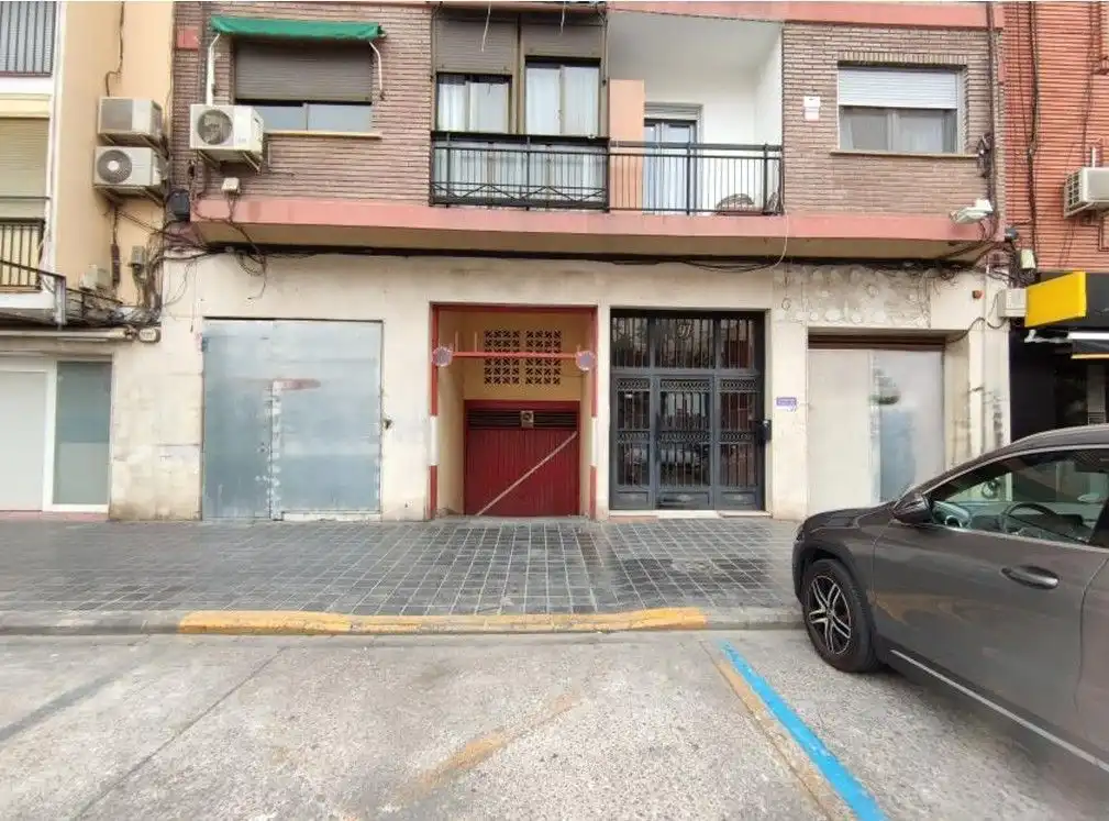 Local comercial en venda a Calle Gaspar Aguilar