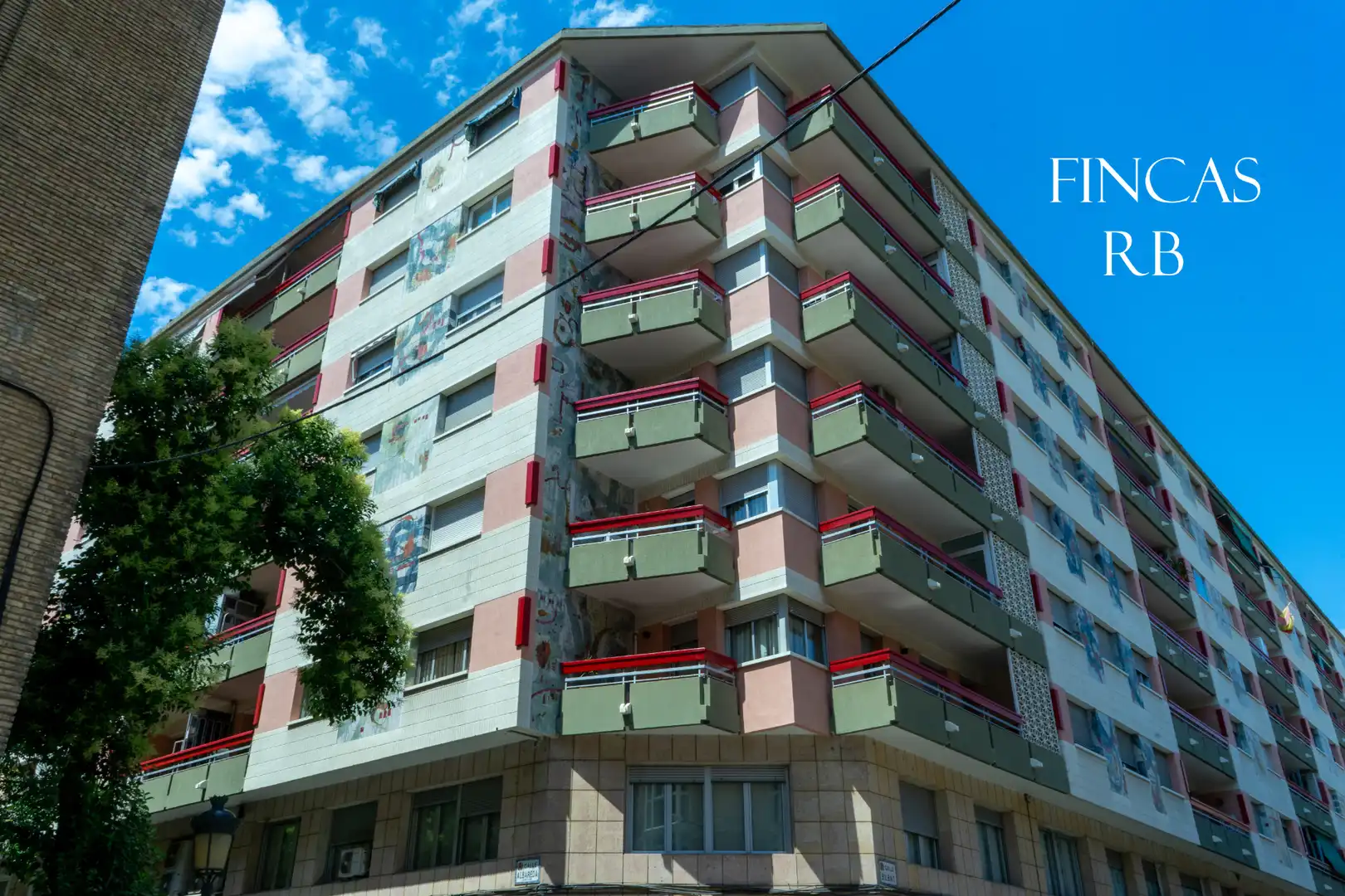 Vista exterior de Piso en venta en Zaragoza con Aire acondicionado, Calefacción y Terraza