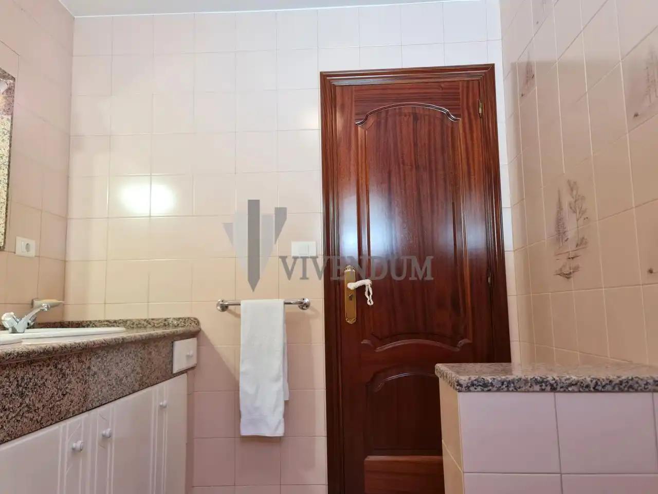Baño de Casa o chalet de alquiler en Oia con Jardín privado, Terraza y Piscina