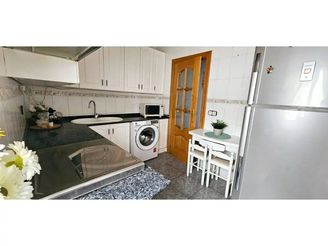 Kitchen of Flat for sale in Casco Urbano