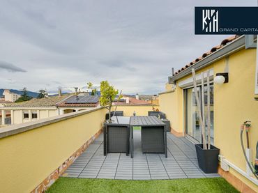 Dúplex amb balcó en venda a Carrer Carrer Major