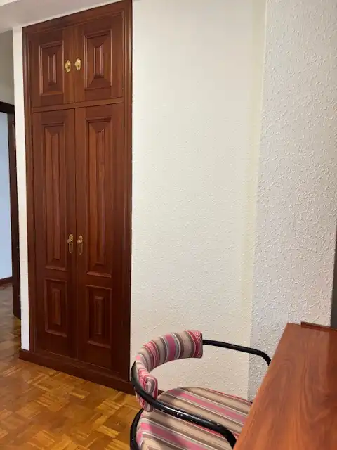 Pis de lloguer a Caranza