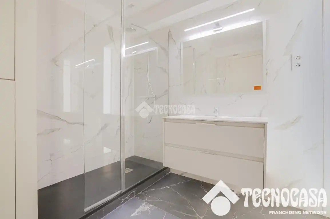 Casa bifamiliare in vendita a Sant Andreu, imagen 17