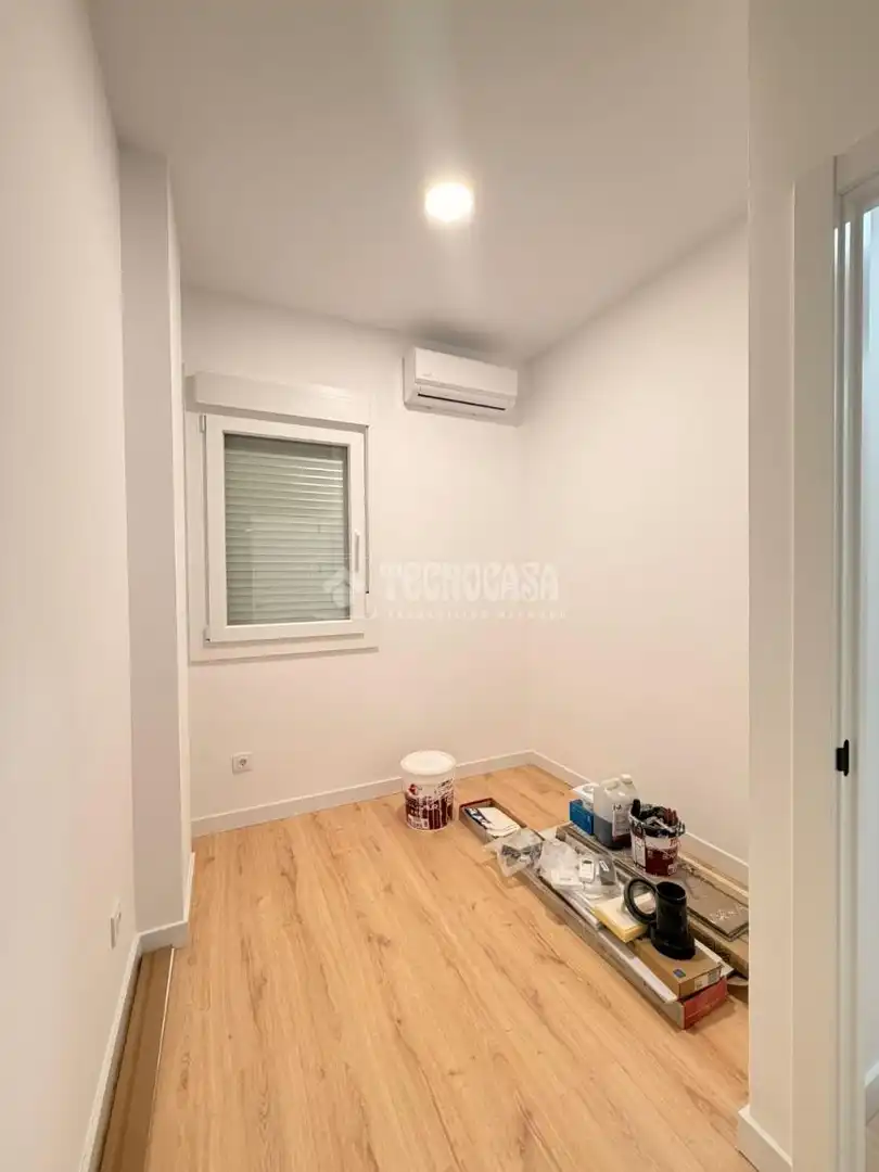 Habitación de Piso en venta en Madrid con Aire acondicionado