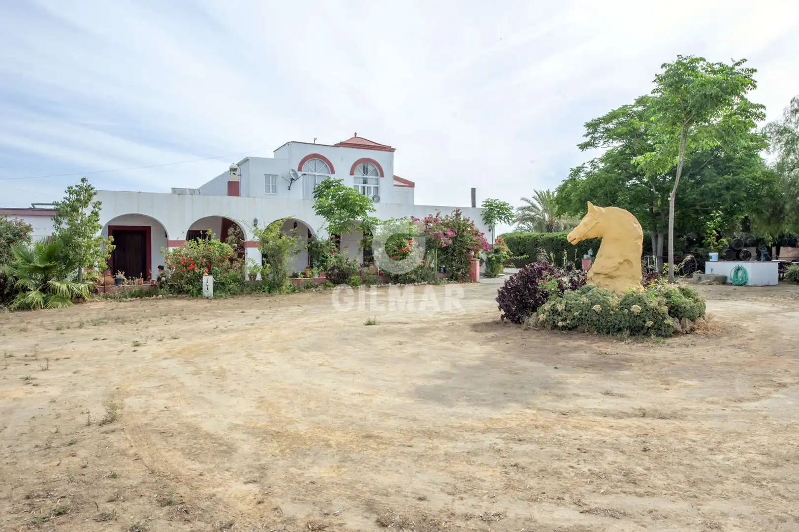 Houses for sale in Alcalá de Guadaira  with Heating, Swimming Pool and Furnished