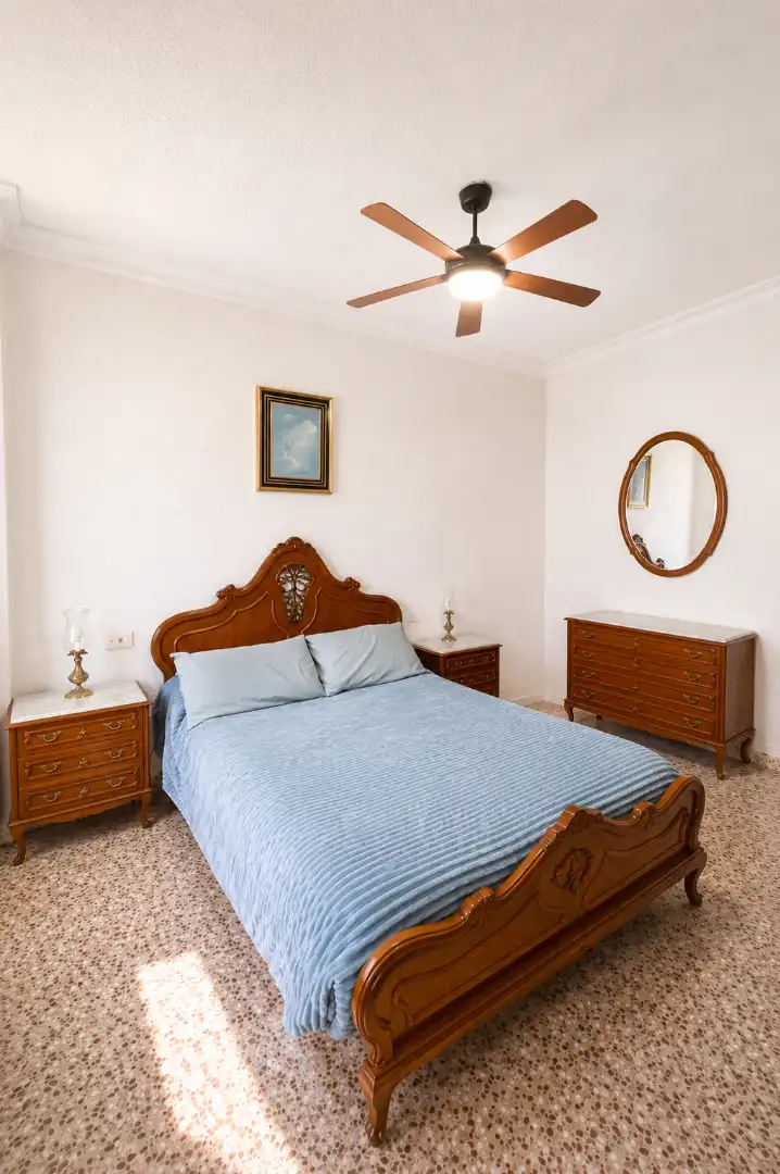 Habitación de Piso en venta en Alcantarilla con Amueblado, Horno y Lavadora