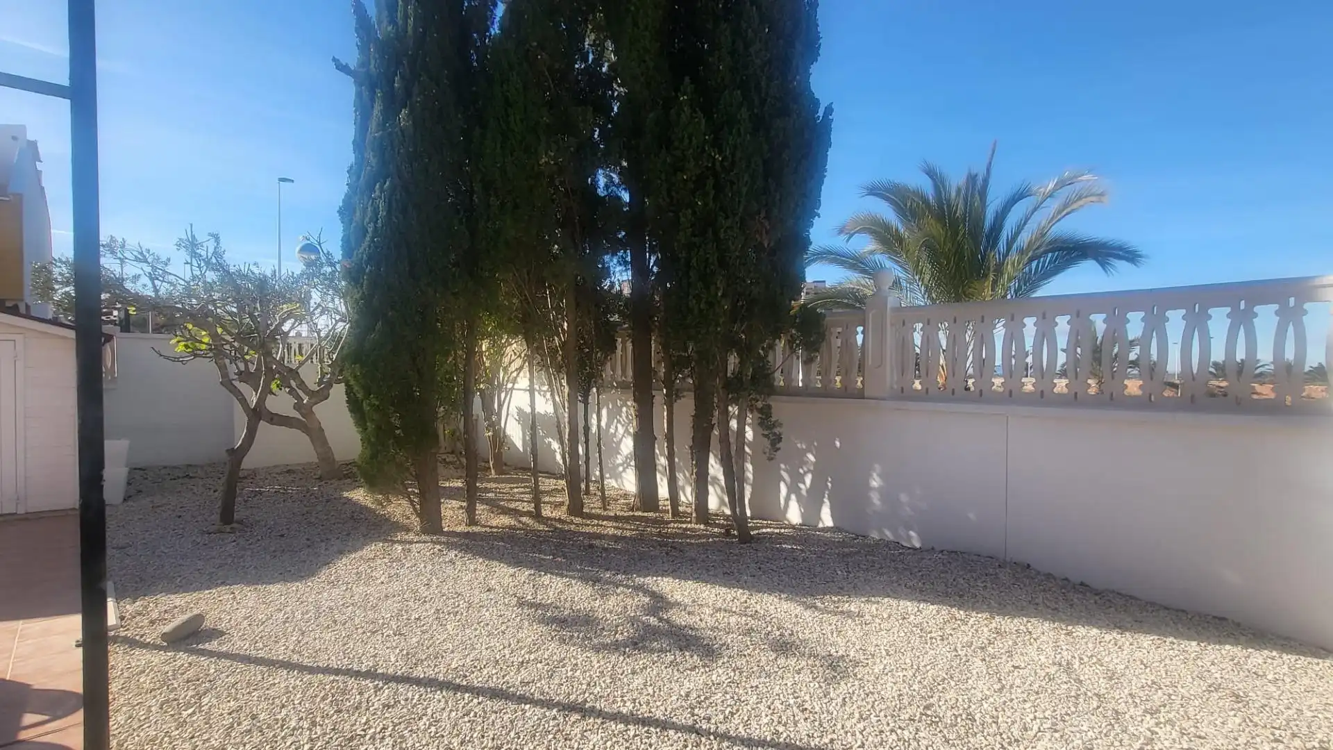 Jardí de Casa adosada en venda en Elche / Elx amb Calefacció, Jardí privat i Moblat