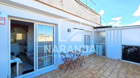 Foto 4 de Ático en venta en El Raval, Barcelona