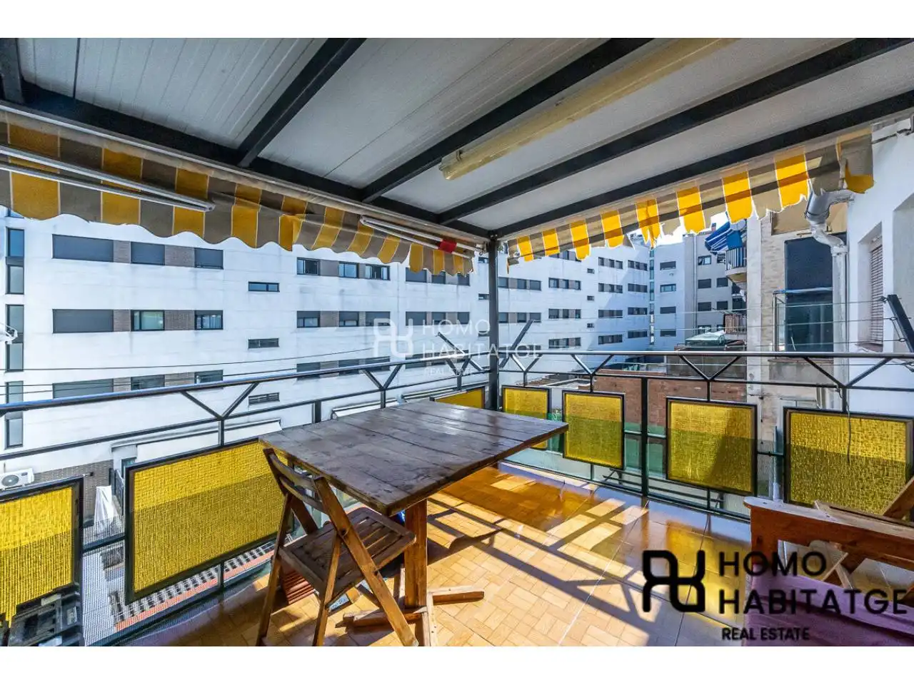 Balcony of Flat for sale in Barberà del Vallès  with Heating, Parquet flooring and Terrace